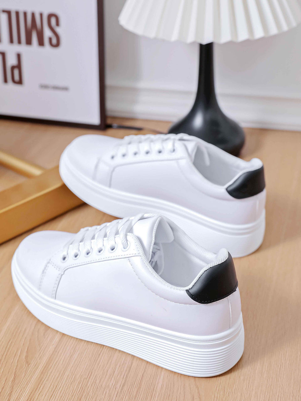 Sneakers - 2072 Black