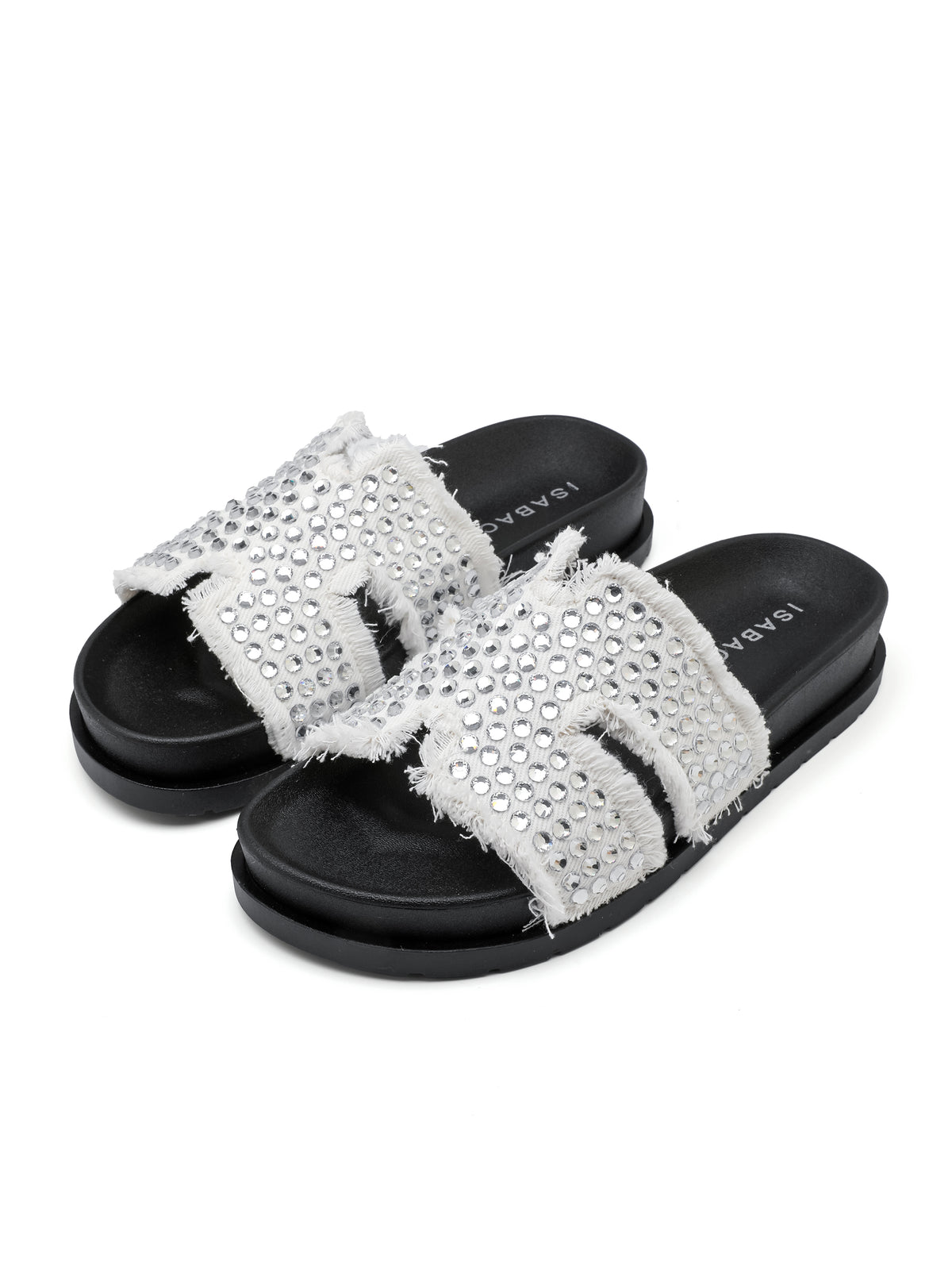 Slides ISABAC con cinturini in denim sfrangiato, strass argentati.

Dettagli prodotto
• Made in China
• Materiali: Vegano (Materiali sintetici)